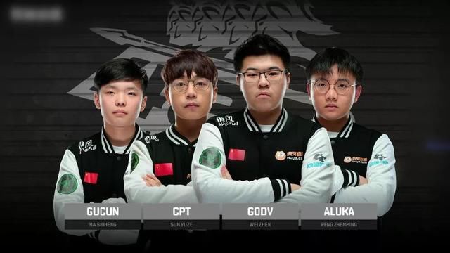 表团在本届 表团在本届