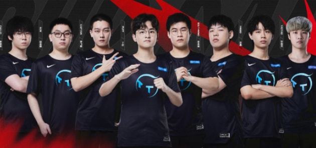 在防守端被 在防守端被