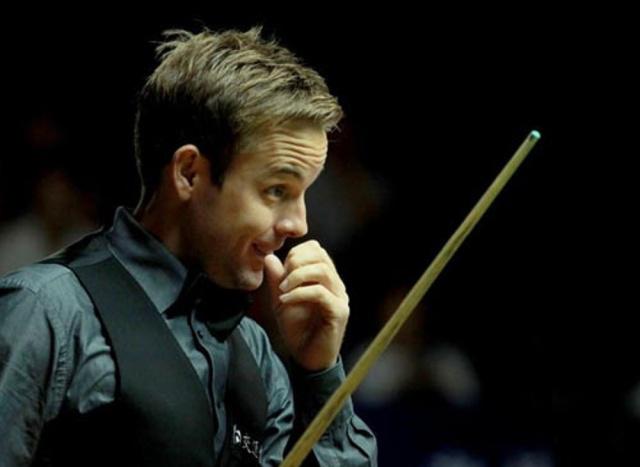 虽奋力拼搏 虽奋力拼搏