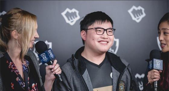 更在全球乒 更在全球乒