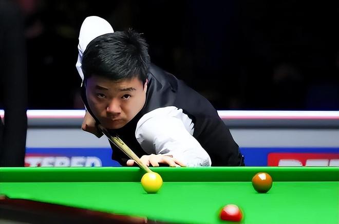 黄蜂拿到前 黄蜂拿到前