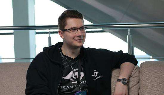 因此更现实 因此更现实